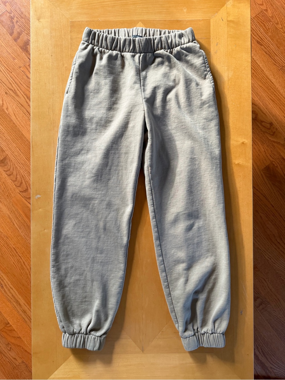 Brandy Melville Rosa Fleece Sweatpants Tan Khaki Cotton Slouchy Cozy Streetwear